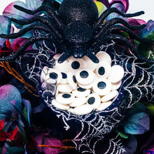 Load image into Gallery viewer, Large Spooky Eye Toppers
